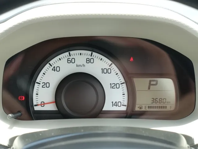 アルト(スズキ)F 5AGSディーラー試乗車 16