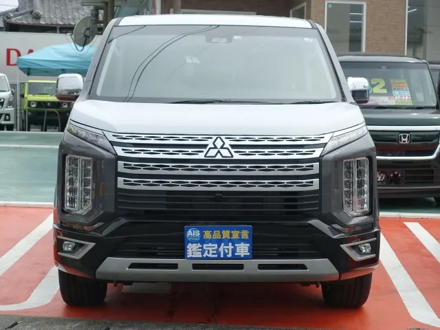 デリカD:5(三菱)Ｐ 8人レンタ登録済未使用車 29