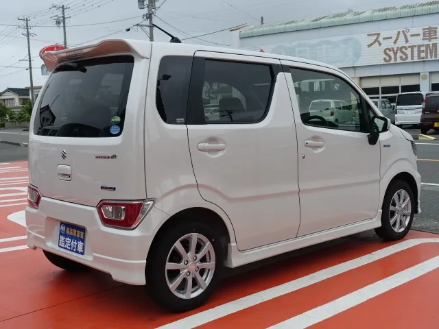 ワゴンR(スズキ)ハイブリッド　ＦＺディーラー試乗車 10